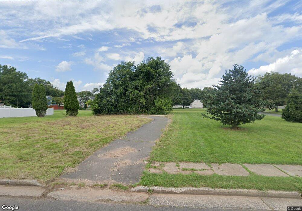 533 Boesel Ave, Manville, NJ 08835 - photo 1