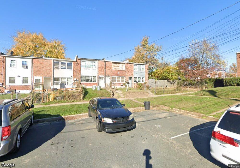 906 Winsap Ct, Halethorpe, MD 21227 - photo 1