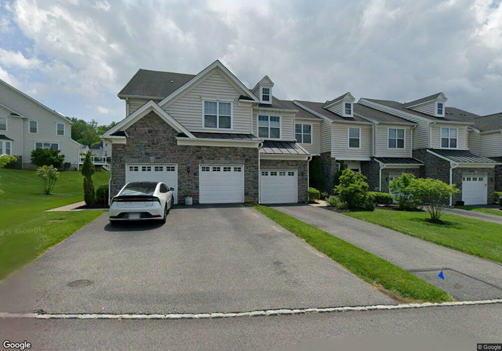 2012 Julia Dr, Lafayette Hill, PA 19444 - photo 1