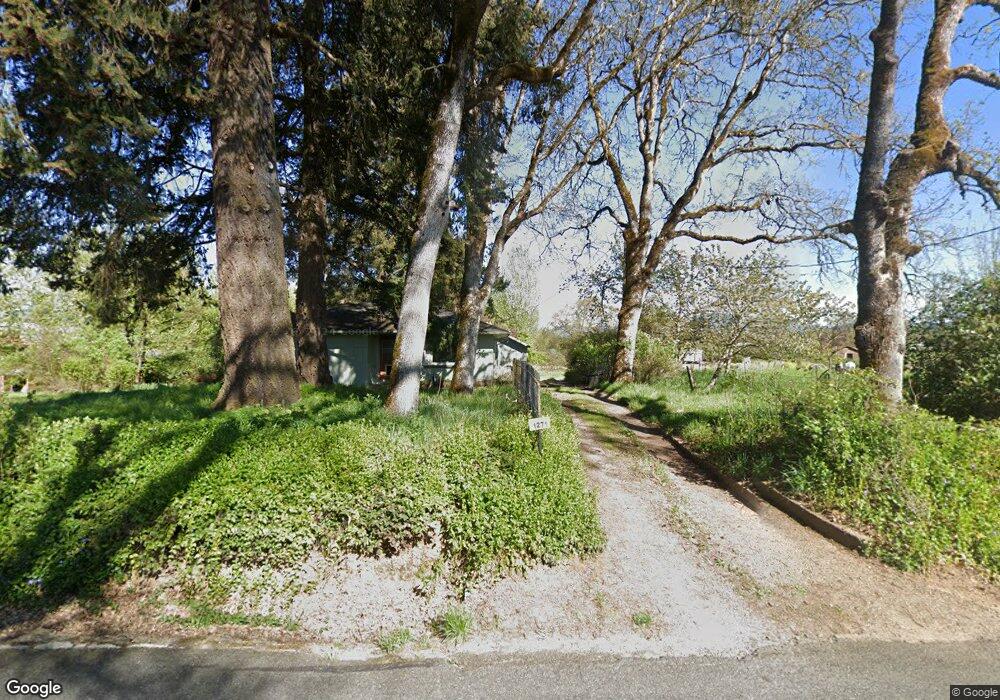 1271 Rounds Ave, Grants Pass, OR 97527 - photo 1