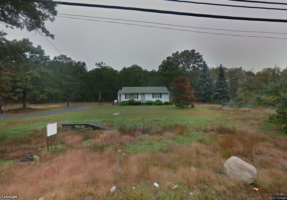 2271 New London Turnpike, Coventry, RI 02816 - photo 1