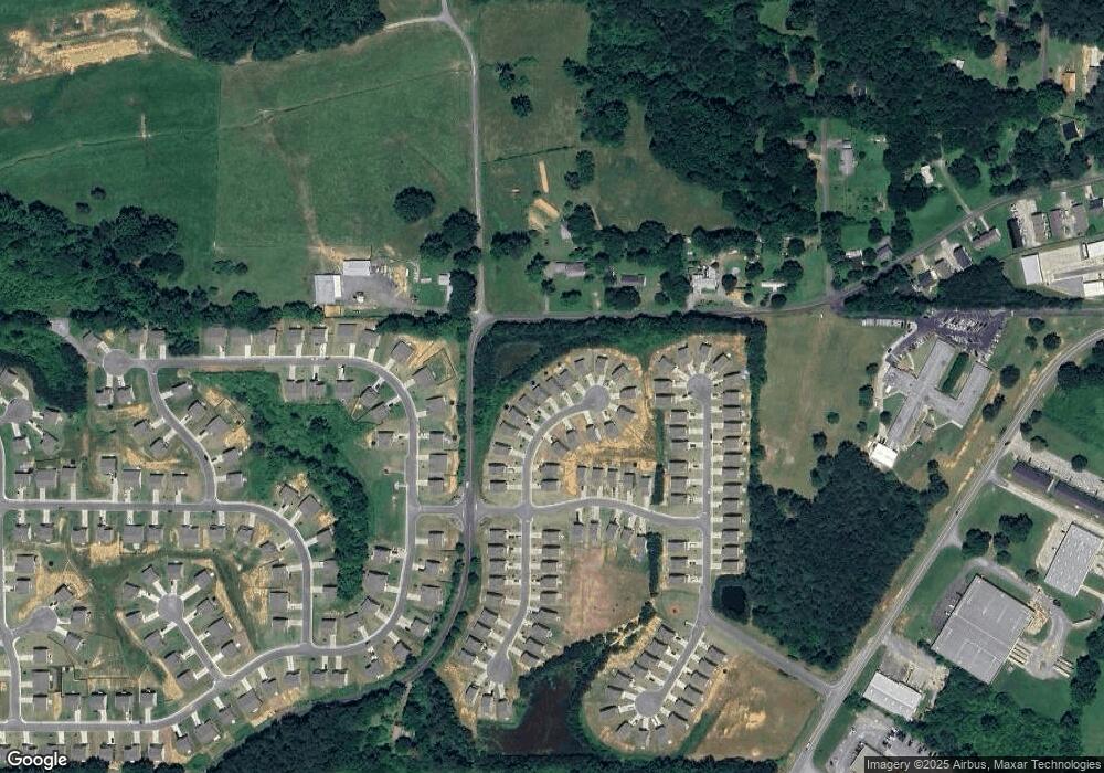 114 Vickery Ln NW, Calhoun, GA 30701 - photo 1