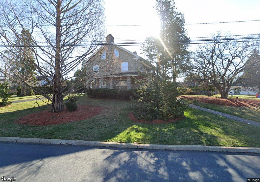 650 Elm Ave, Reading, PA 19605 - photo 1