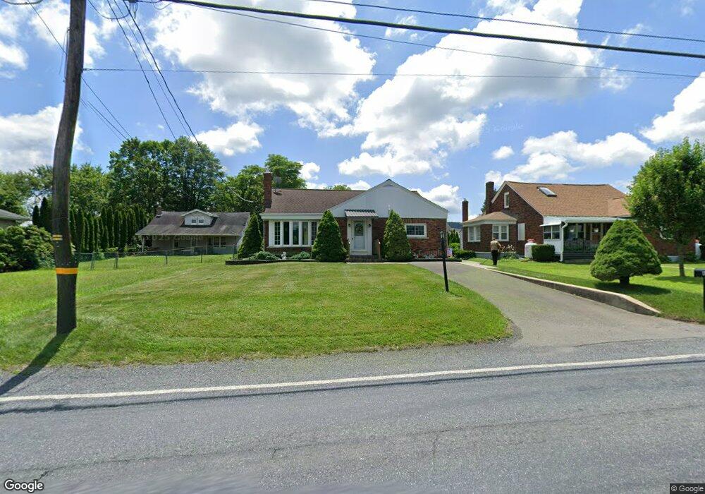 61 Mahanoy Ave, Tamaqua, PA 18252 - photo 1