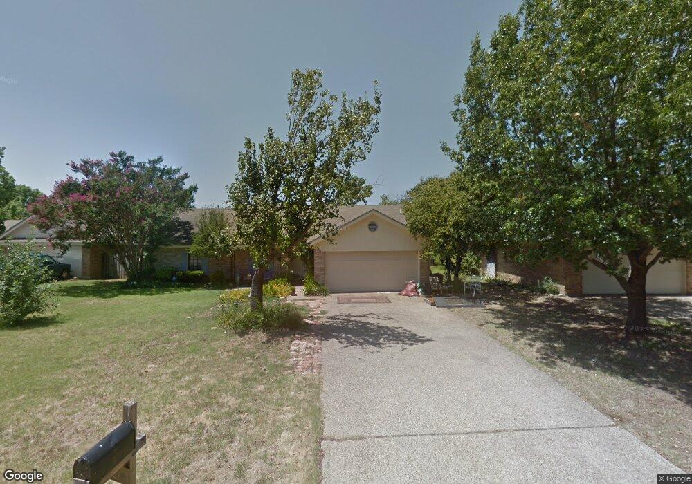 1106 Hemphill Ct, Cleburne, TX 76033 - photo 1