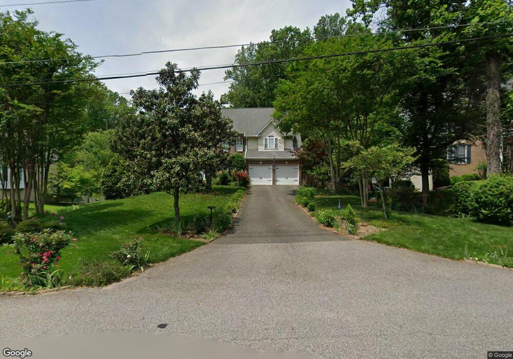 4712 Groves Ln, Fairfax, VA 22030 - photo 1