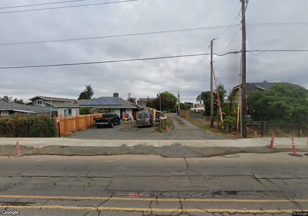 957 W Main St, Molalla, OR 97038 - photo 1