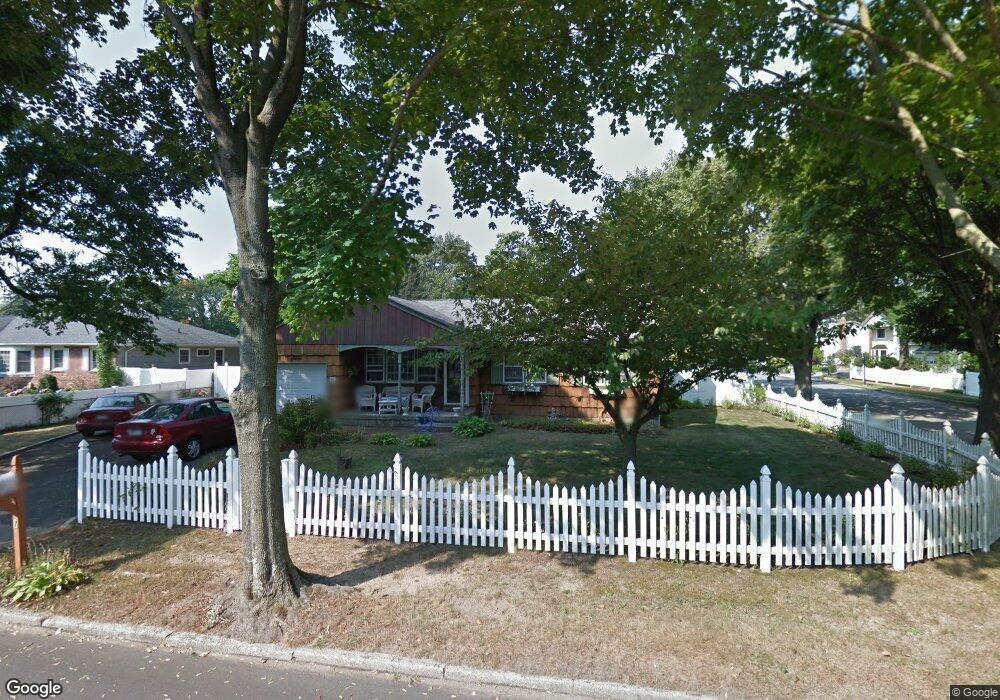 7 April Ave, Dix Hills, NY 11746 - photo 1