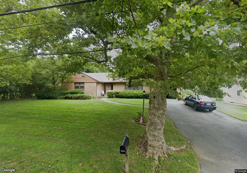 3669 Baldwin Dr, Easton, PA 18045 - photo 1