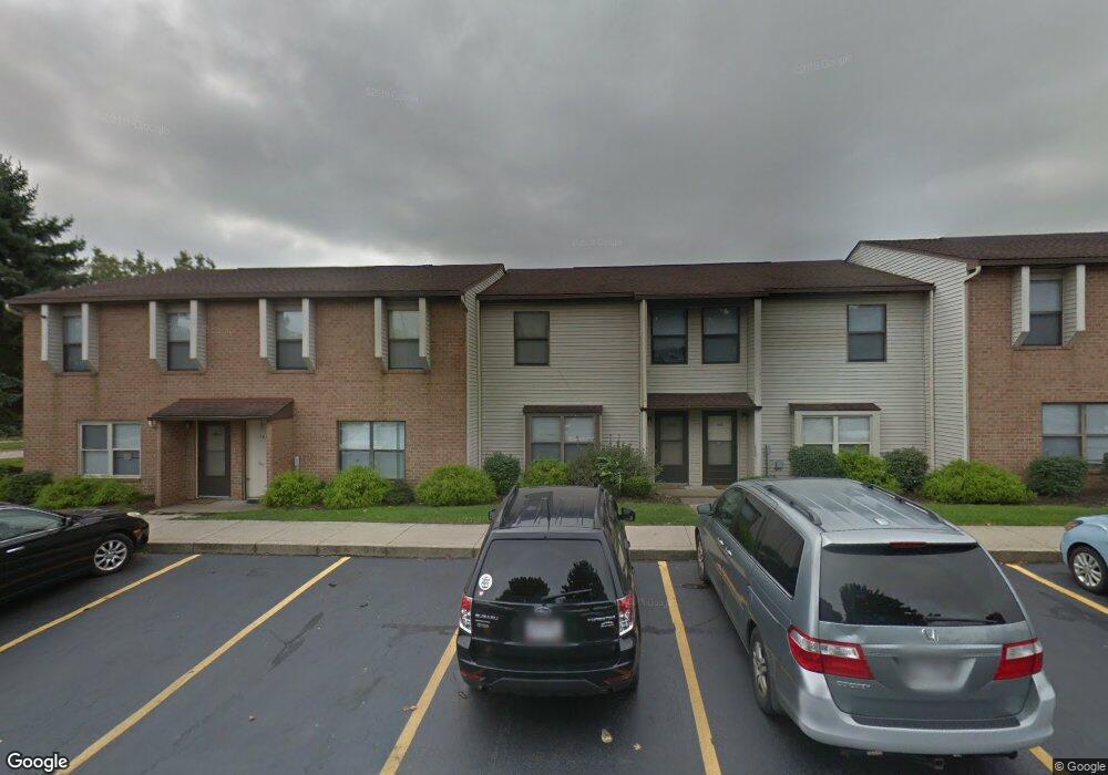 1842 Gemini Ct, Kent, OH 44240 - photo 1