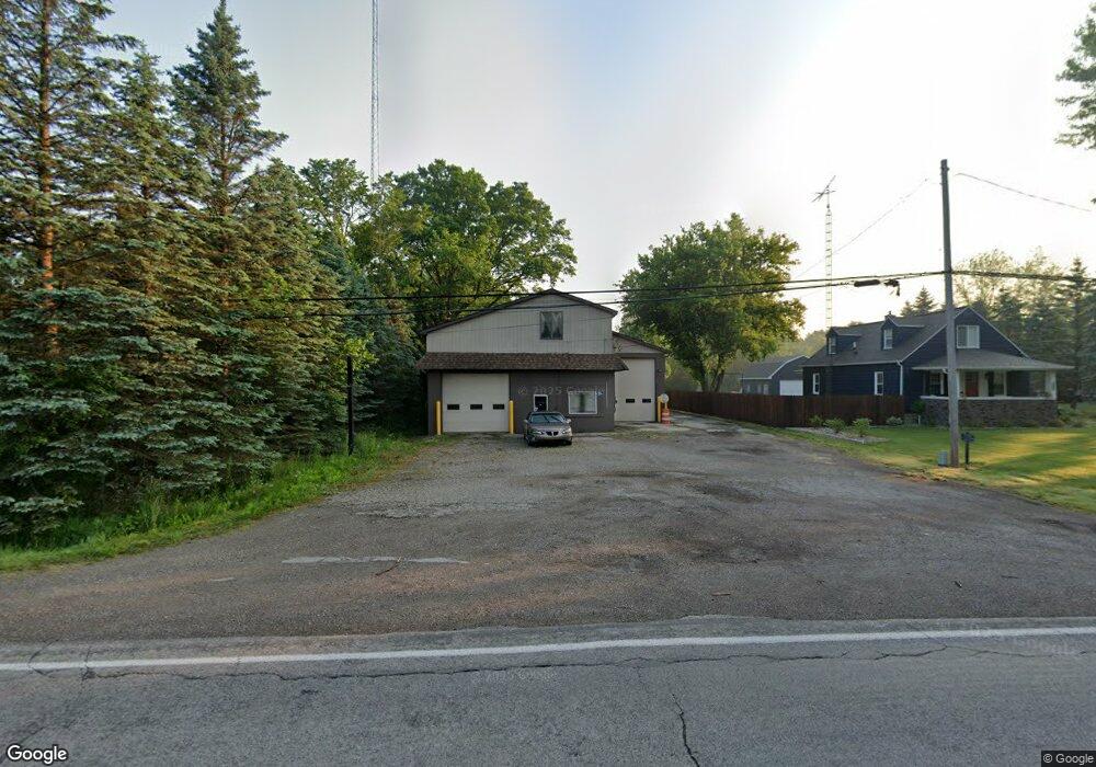 5259 E Carpenter Rd, Flint, MI 48506 - photo 1