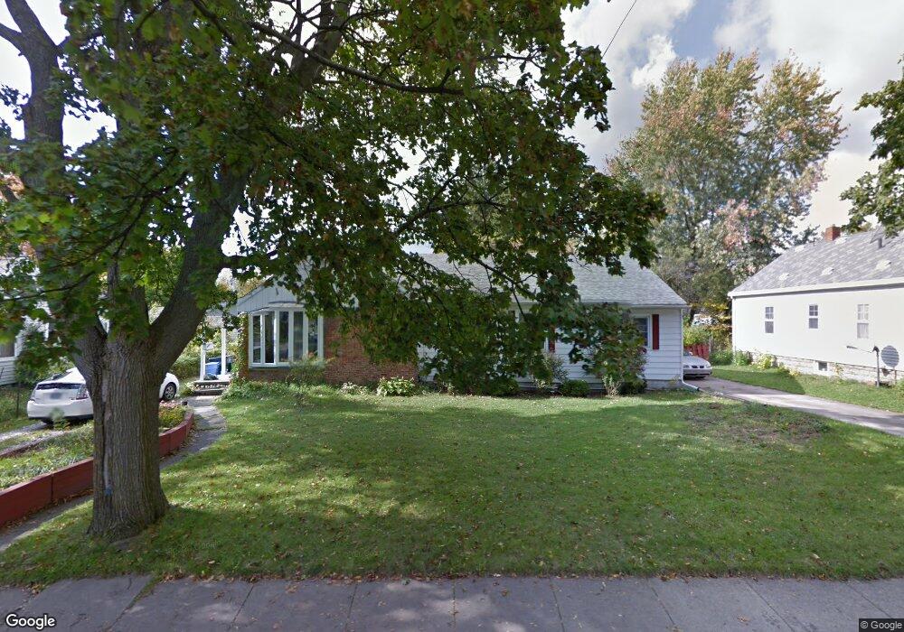 2418 Lyons Ave, Lansing, MI 48910 - photo 1