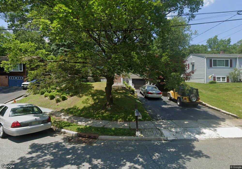 72 Elizabeth St, Bloomingdale, NJ 07403 - photo 1