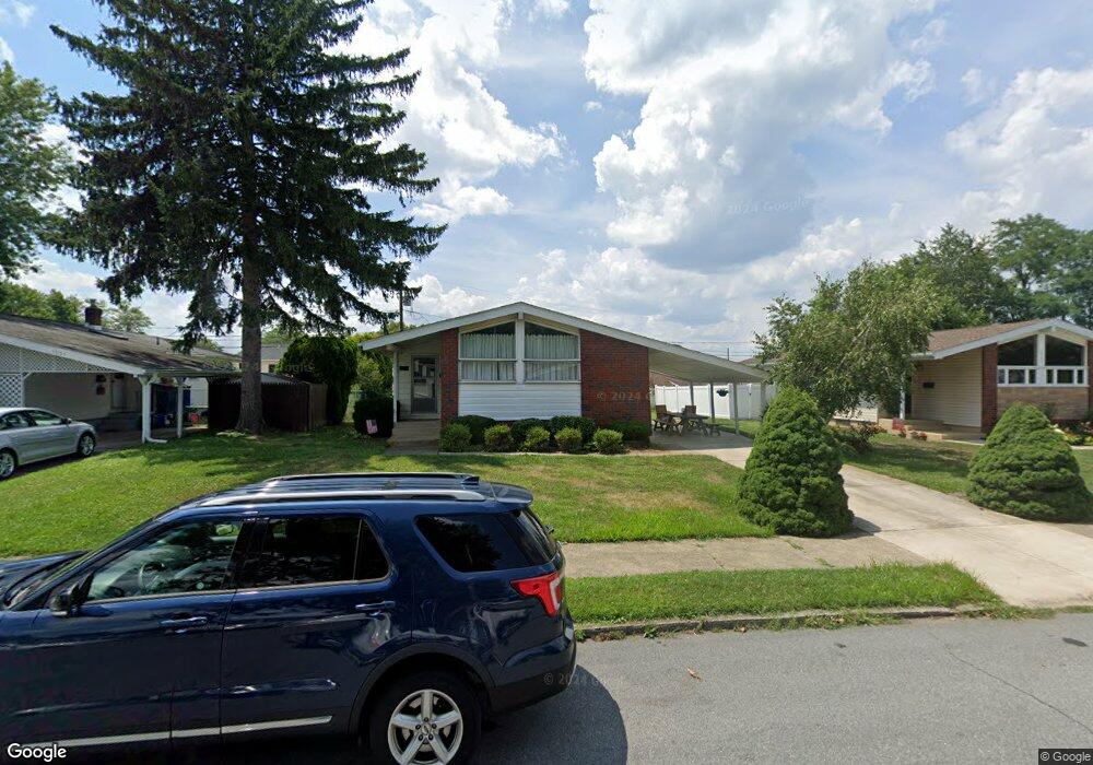 1557 Kadel Dr, Bethlehem, PA 18018 - photo 1