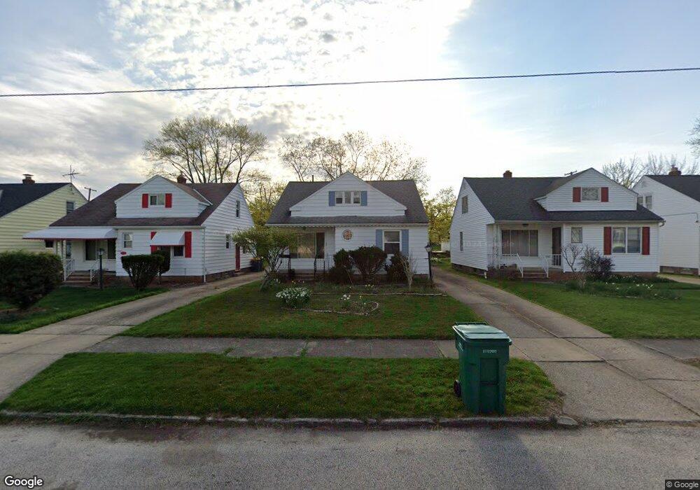 5065 Philip Ave, Maple Heights, OH 44137 - photo 1