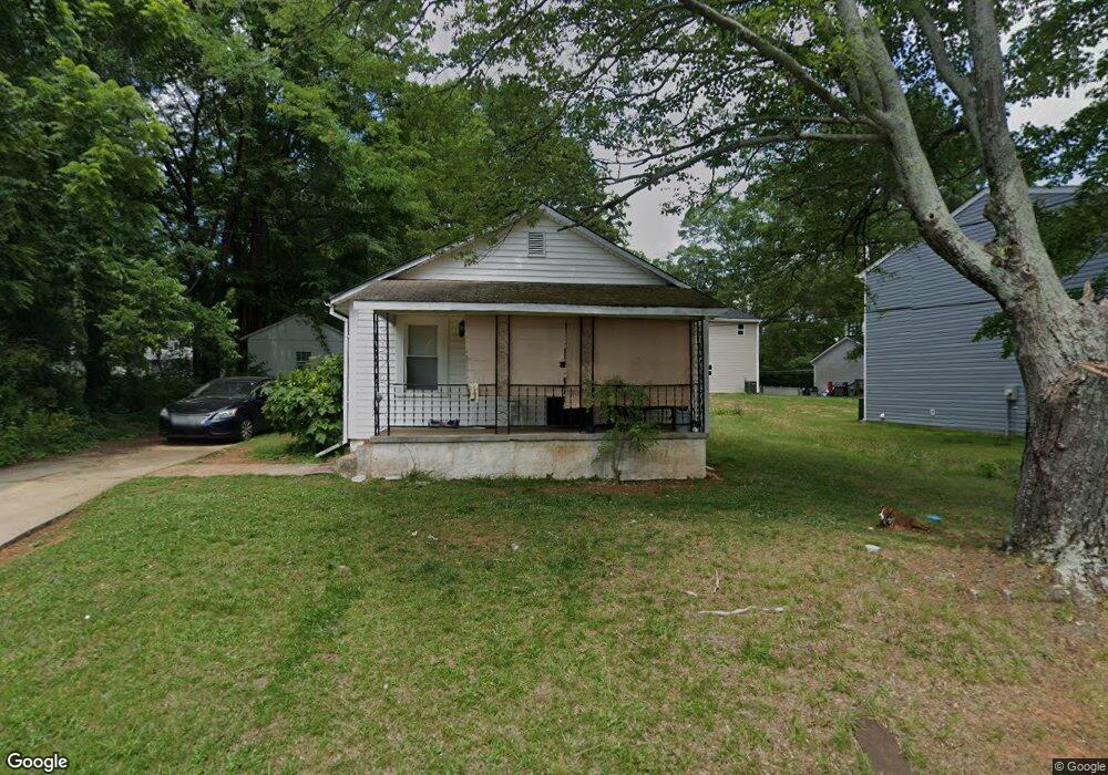 520 Sylvia St, Statesville, NC 28677 - photo 1