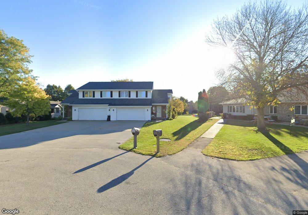 N506 Kingfisher Ct, Appleton, WI 54915 - photo 1