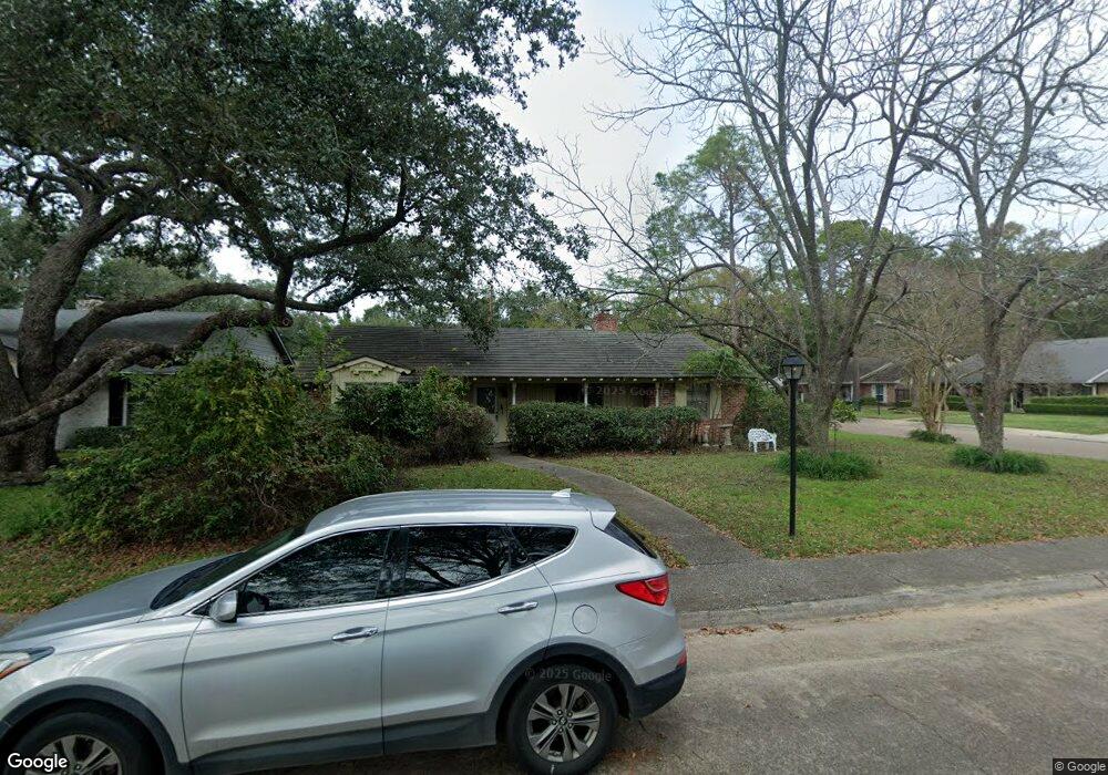 10002 Ella Lee Ln, Houston, TX 77042 - photo 1