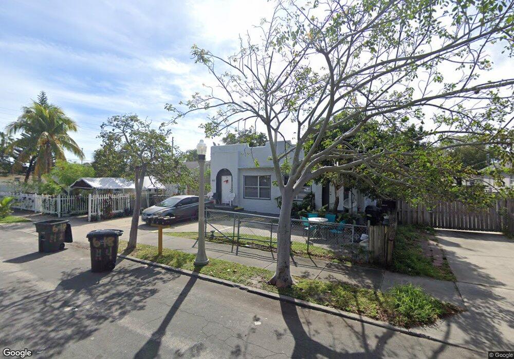 620 32nd St, West Palm Beach, FL 33407 - photo 1