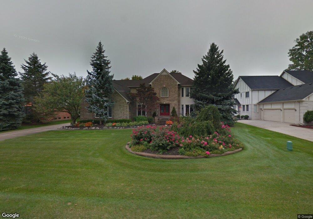 1730 Brandywine Dr, Bloomfield Hills, MI 48304 - photo 1