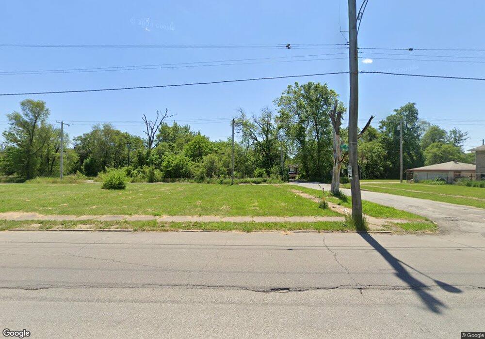 735 W 11th Ave, Gary, IN 46402 - photo 1