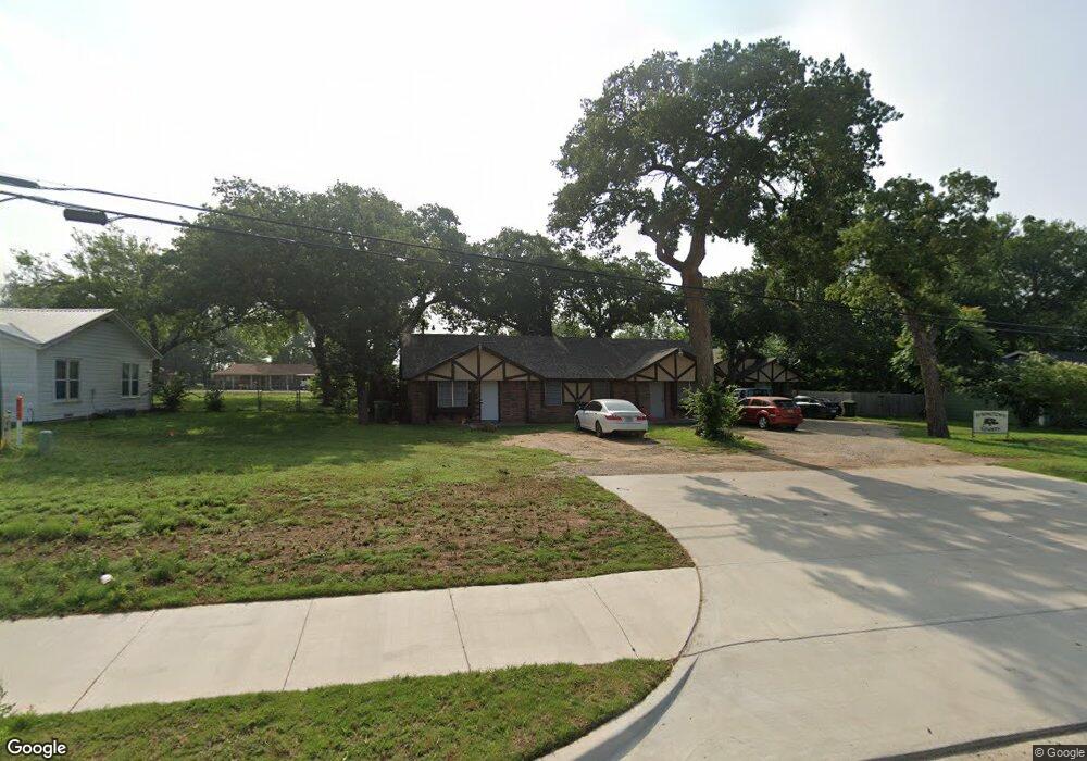 732 N Main St, Springtown, TX 76082 - photo 1