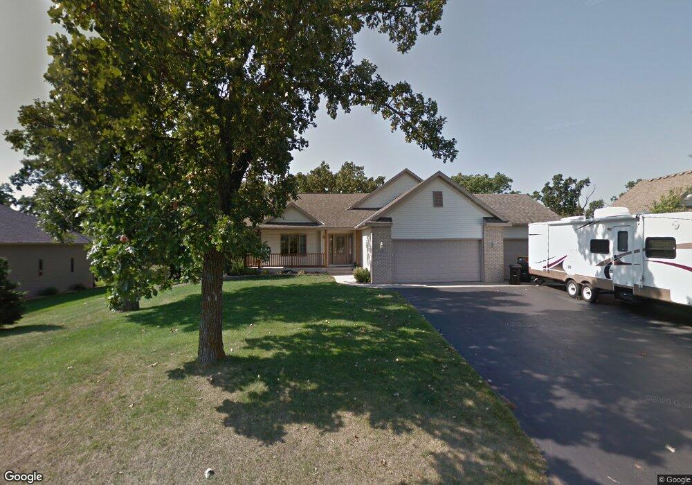 941 Oakcrest Dr, Sauk Rapids, MN 56379 - photo 1