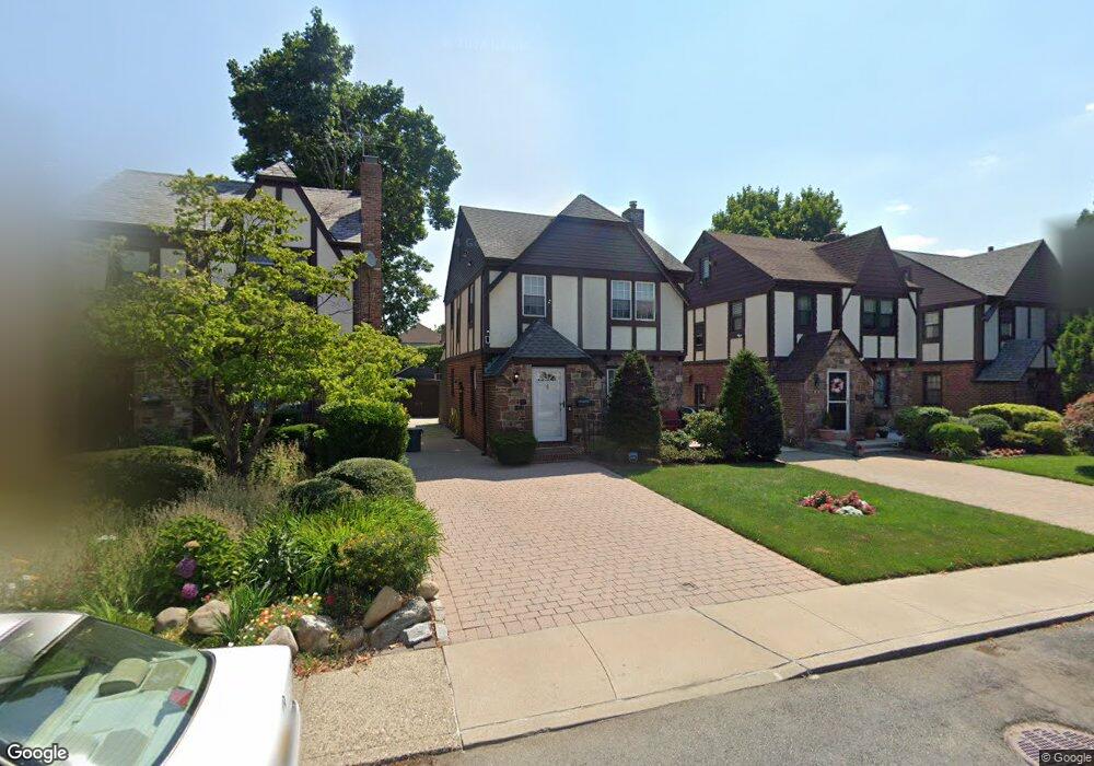 8725 253rd St, Bellerose, NY 11426 - photo 1