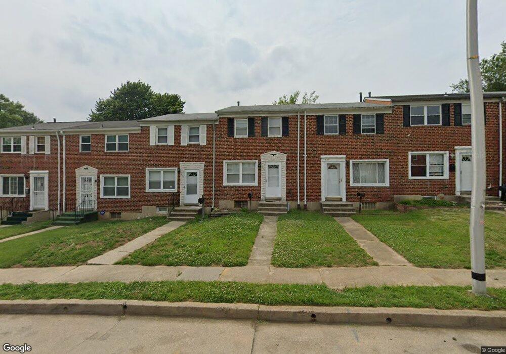 626 Markham Rd, Baltimore, MD 21229 - photo 1