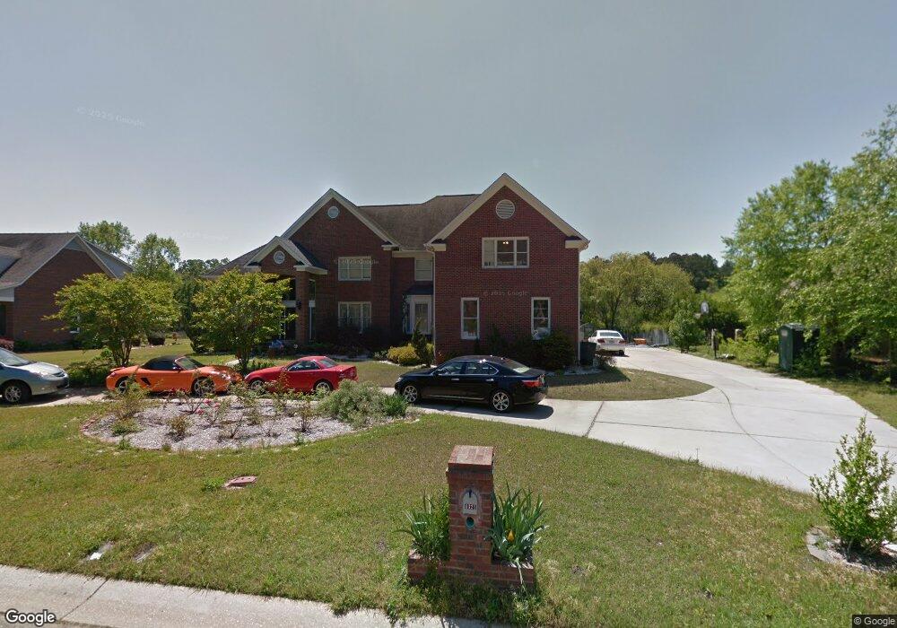 4321 Ferncreek Dr, Fayetteville, NC 28314 - photo 1