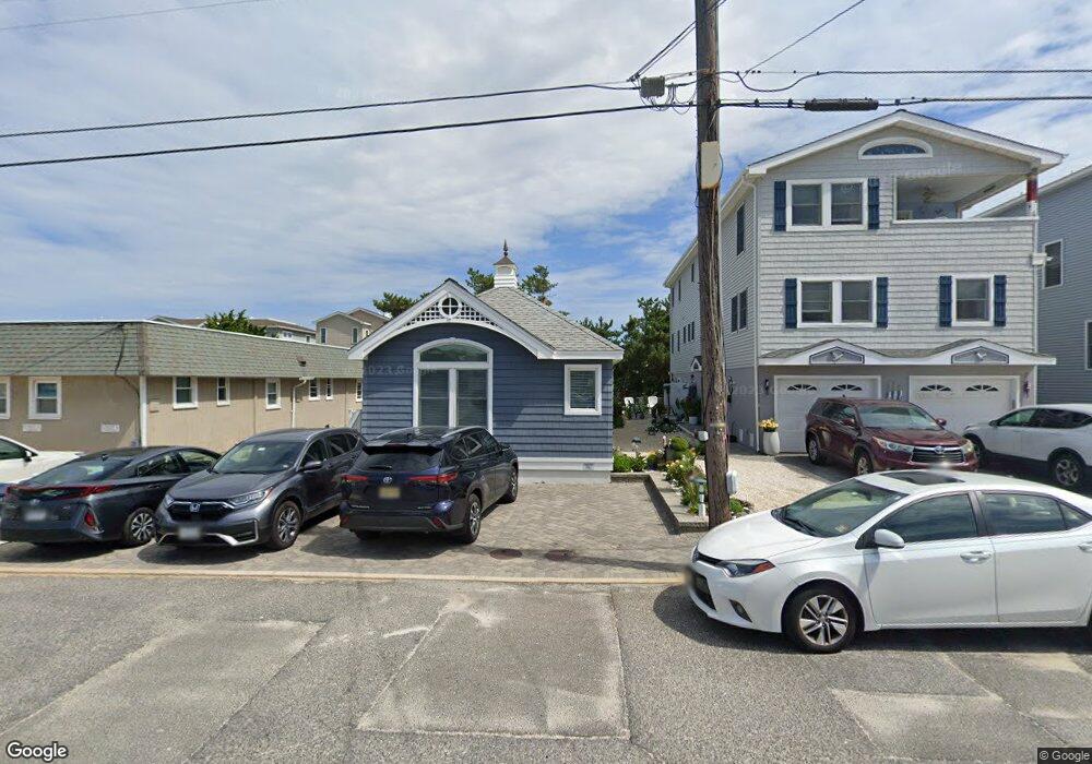 123 E 17th St, Ship Bottom, NJ 08008 - photo 1