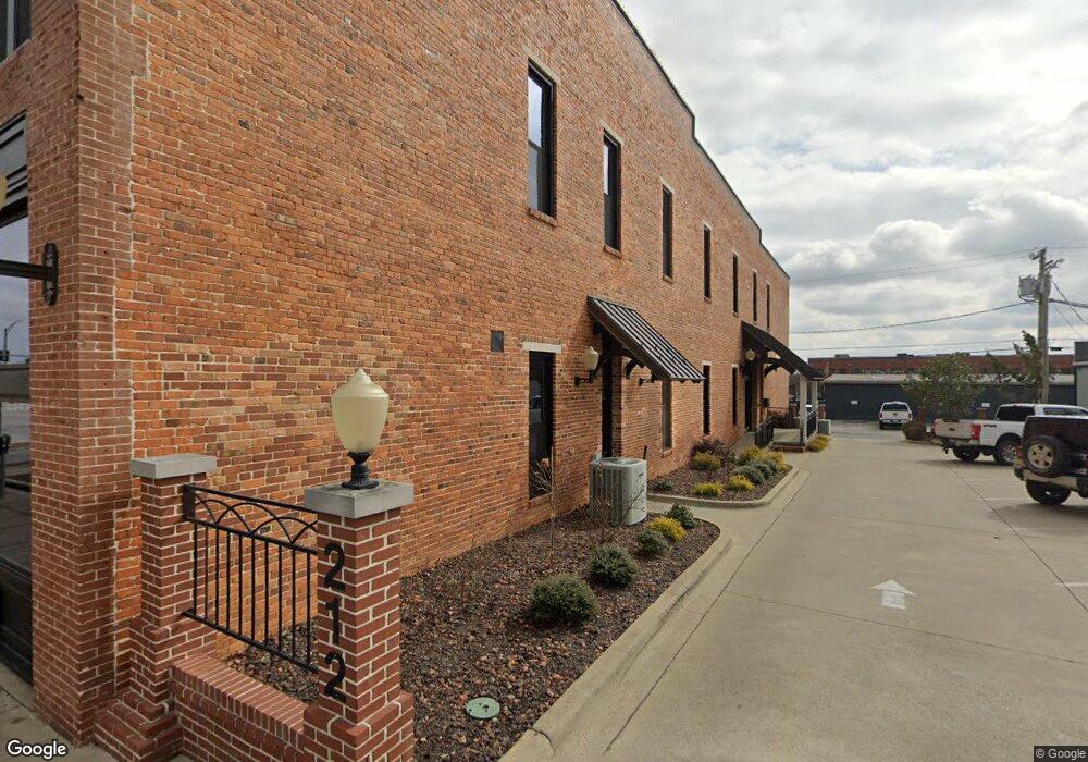 210 E Tennessee St, Florence, AL 35630 - photo 1