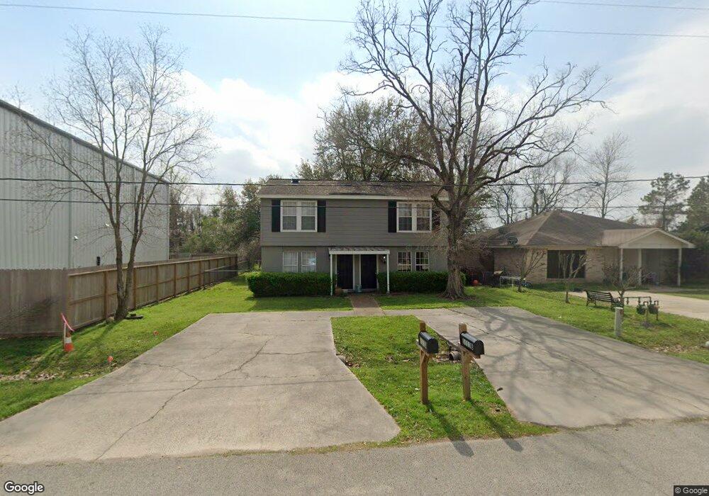 1111 Summit Dr unit A, Tomball, TX 77375 - photo 1