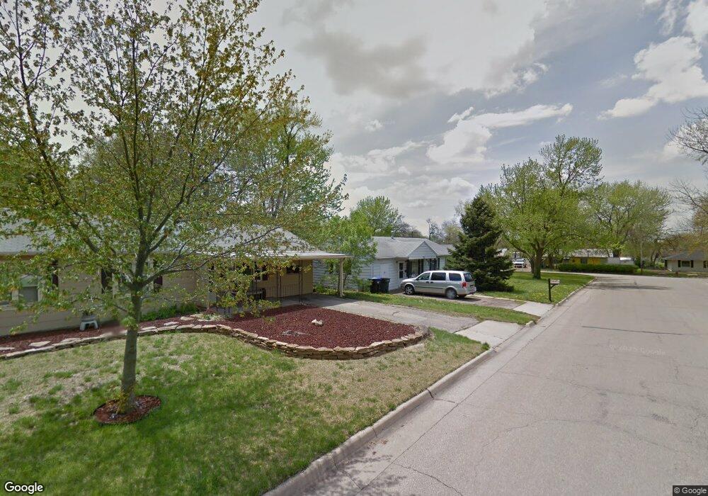 1419 SW Croix St, Topeka, KS 66611 - photo 1