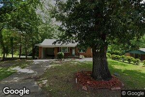 2108 N Greenwood Dr, Tuskegee Institute, AL 36088