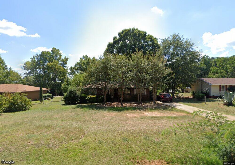 171 Allen Memorial Dr SW, Milledgeville, GA 31061 - photo 1