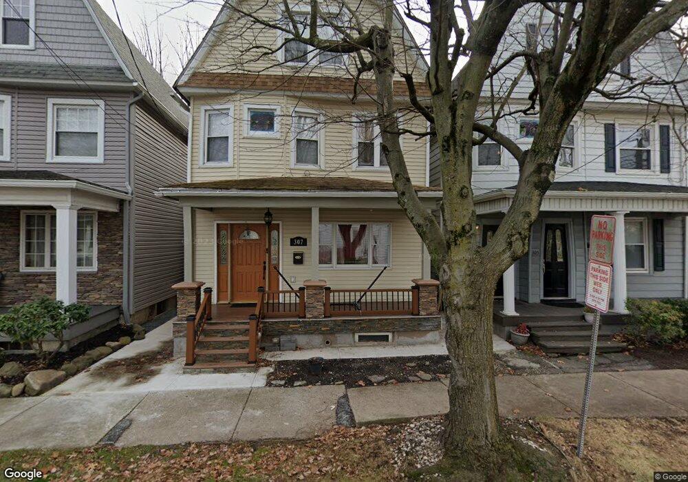 307 N Sprague Ave, Kingston, PA 18704 - photo 1