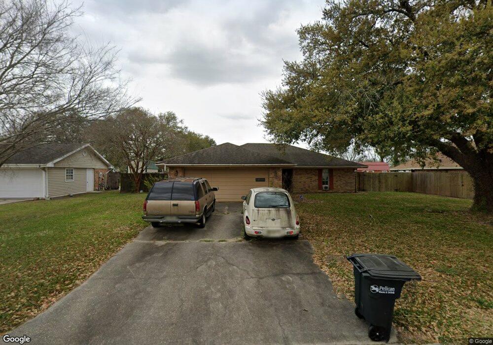 904 Dartez Dr, New Iberia, LA 70563 - photo 1