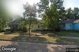 905 Cedar Ave, Harvey, ND 58341