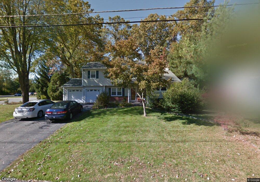 2907 Manor St, Yorktown Heights, NY 10598 - photo 1