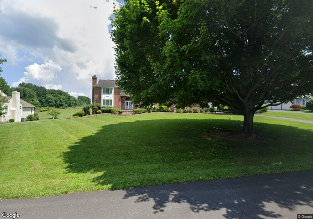 296 Hickory Dr, Kennett Square, PA 19348 - photo 1