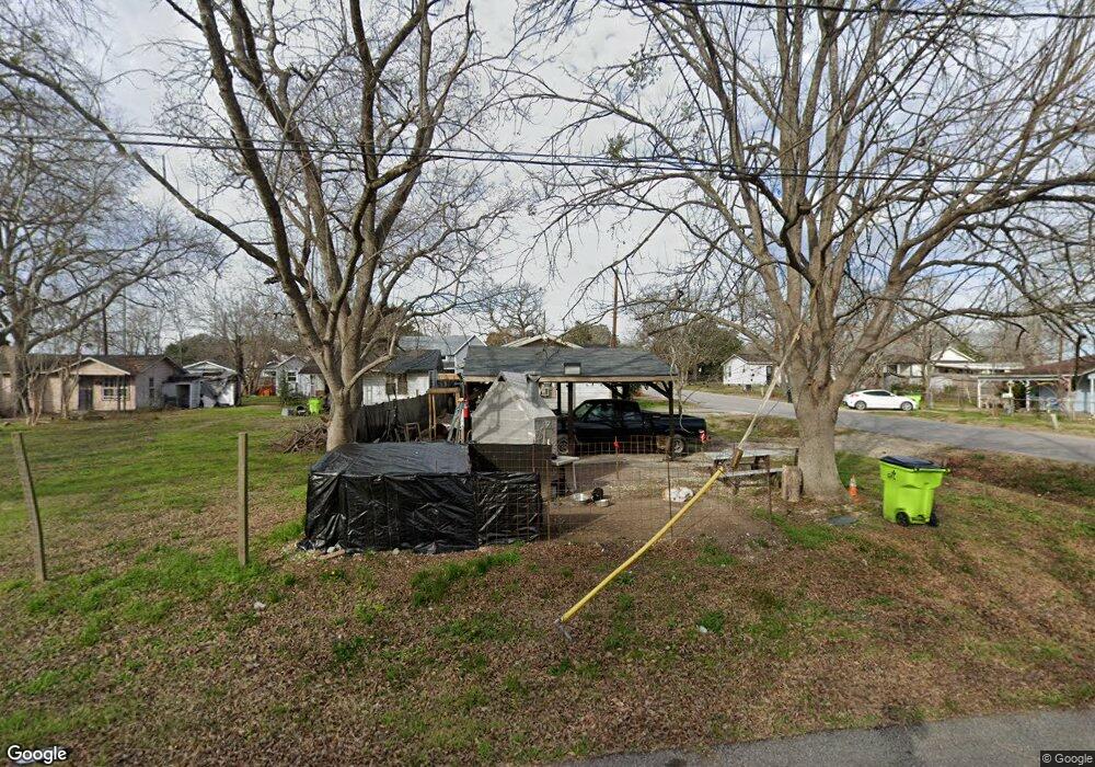 502 6th St, Rosenberg, TX 77471 - photo 1