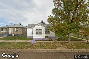 114 2nd Ave NE, Elgin, ND 58533