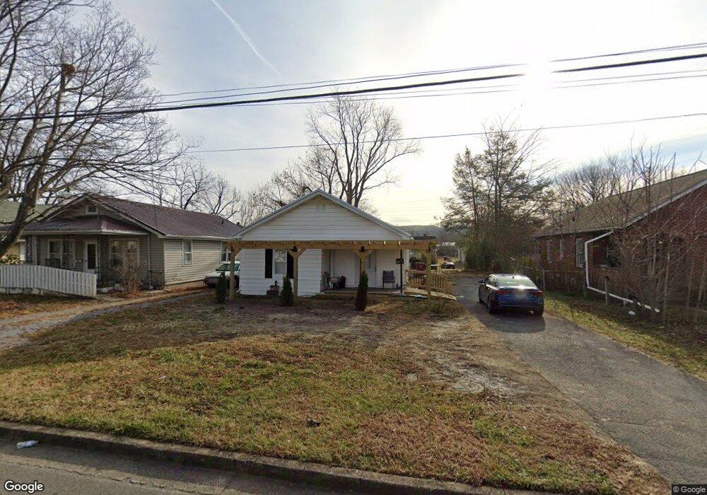1410 E Unaka Ave, Johnson City, TN 37601 - photo 1