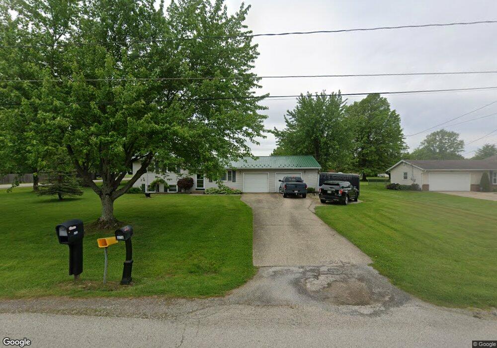 306 Susan Dr, Jefferson, OH 44047 - photo 1