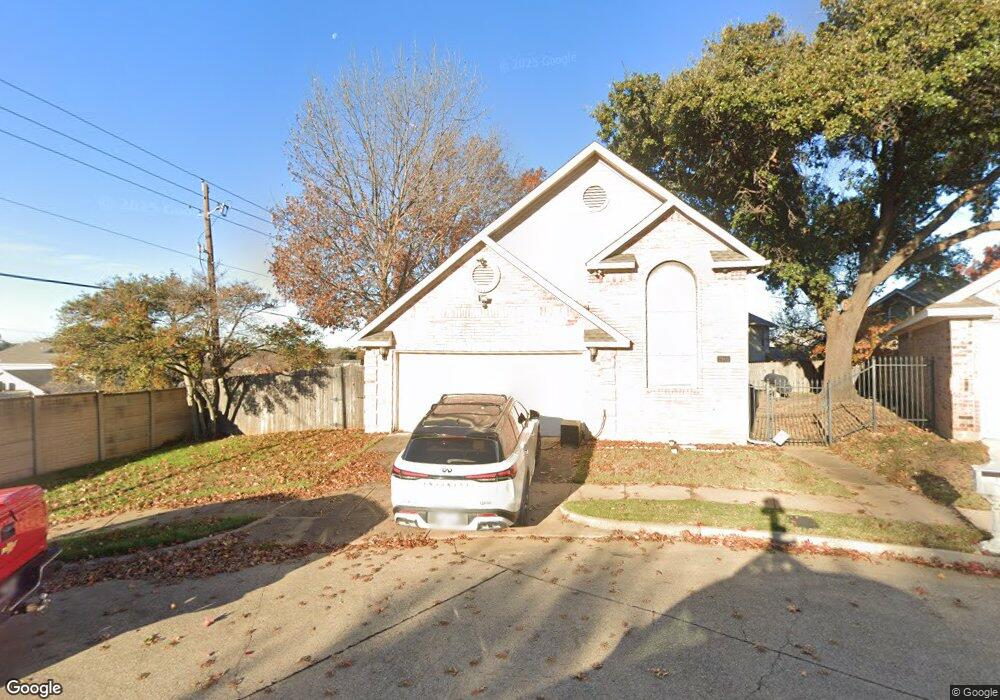 2901 Matterhorn Dr, Bedford, TX 76021 - photo 1