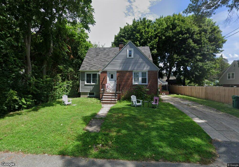 112 Vohlander St, Warwick, RI 02889 - photo 1