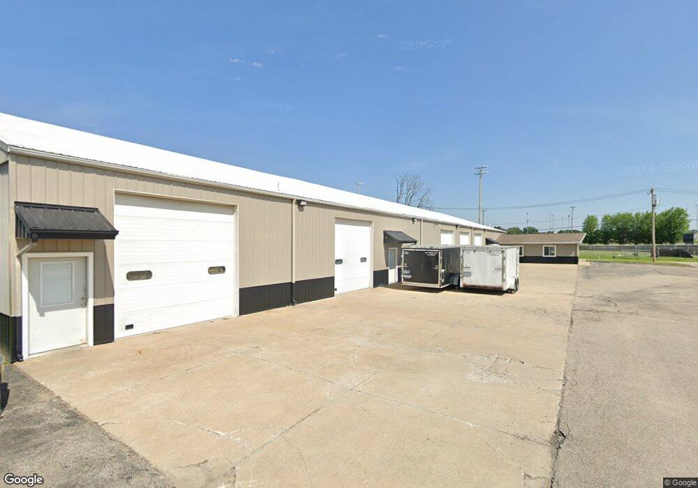 1410 Rockford Rd SW, Cedar Rapids, IA 52404 - photo 1