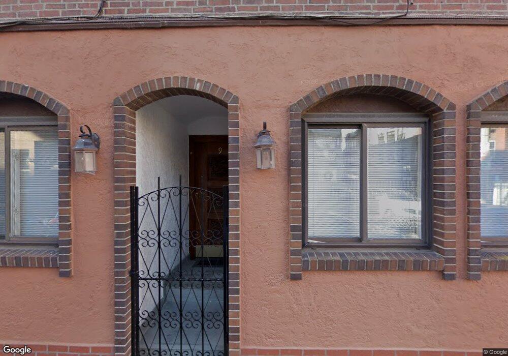 9 Garden Ct unit 2, Boston, MA 02113 - photo 1