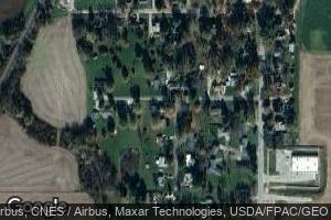 403 S Fulton St, Avon, IL 61415